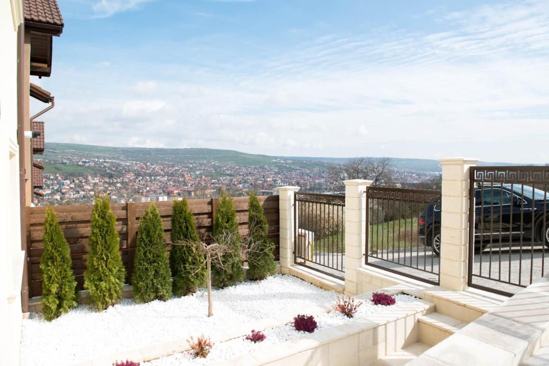 Casă individuală cu 4 camere lux de închiriat în Gruia – Piscina – fotografia 25 din 27
