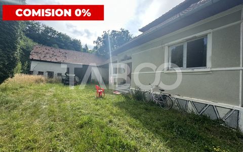 Casa 3 camere 5335 teren liber garaj si anexe  in Sinca Veche