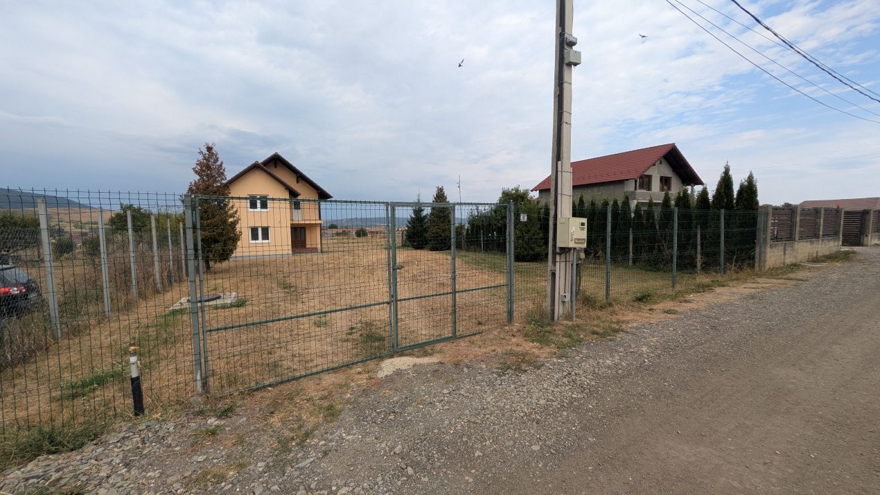 GURA RÂULUI | CASĂ PE 3.046 MP, CU O PRIVELIȘTE DIFERITĂ LA FIECARE FEREASTRĂ – fotografia 5 din 51