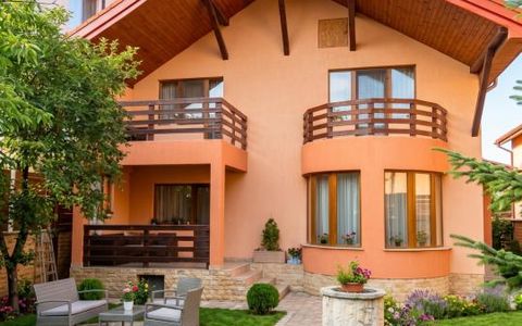 Casă individuală cu 6 camere, 2 garaje și grădină amenajată – Bună Ziua