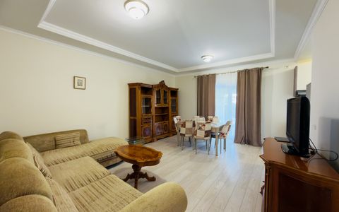 Duplex stil mediteranean 4 camere, parter, 85mp utili, 340 mp teren - Urseni