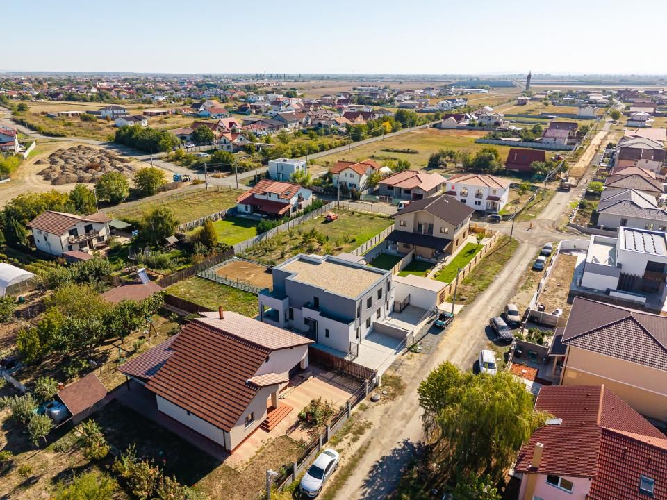 Duplex P+E în Moșnița Nouă, 3 dormitoare, 3 bai, teren 403 mp. Comision 0% – fotografia 51 din 56