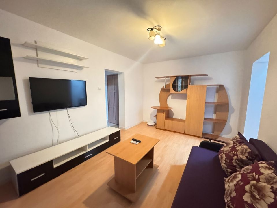 Apartament 2 camere de vânzare în zona Tomis I – Constanța – fotografia 2 din 10