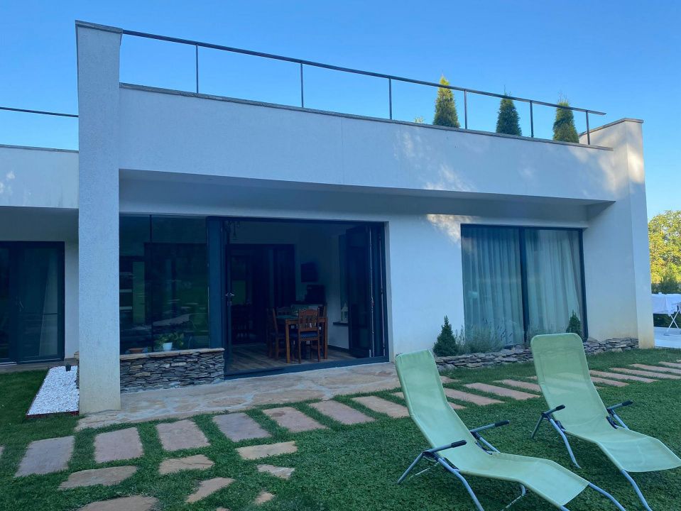 Casa Lux Mediteraniana cu 1620 mp. teren mobilata utilata CETATE cazare pensiune – fotografia 29 din 52