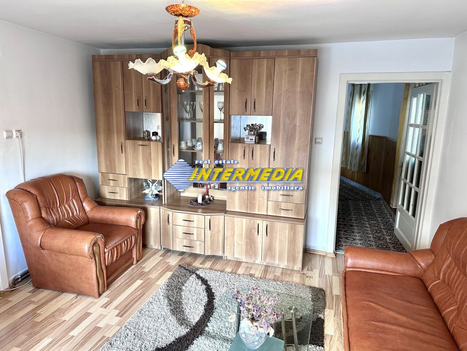 Casa 6 camere 300 mp utili de vanzare Centru cu spatiu comercial teren 400 mp – fotografia 8 din 17