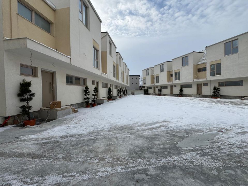 🏡 VILE MODERNE ÎN COMPLEX DE CASE ÎNȘIRUITE – STR. EROULUI, CHIAJNA 🌿 – fotografia 14 din 17