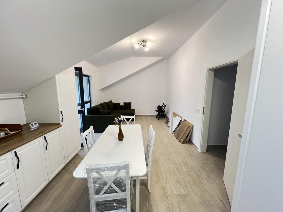 Apartament-3 Camere-Mobilat-62mp-Decomandat-Terasa-Parcare-Sanpetru – fotografia 3 din 12