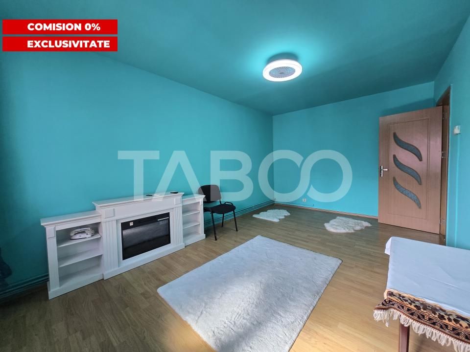 Comision 0 Apartament 3 camere de vanzare decomandat etaj 2 V.Aaron – fotografia 1 din 19