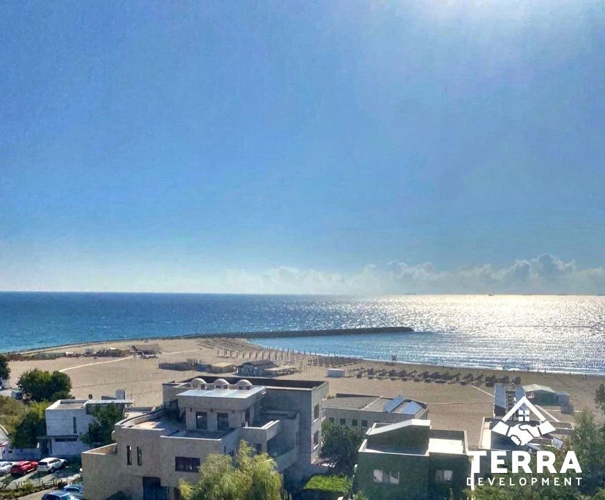 Vedere spectaculoasa catre mare, Faleza Nord -  Apartament 3 camere – fotografia 1 din 13
