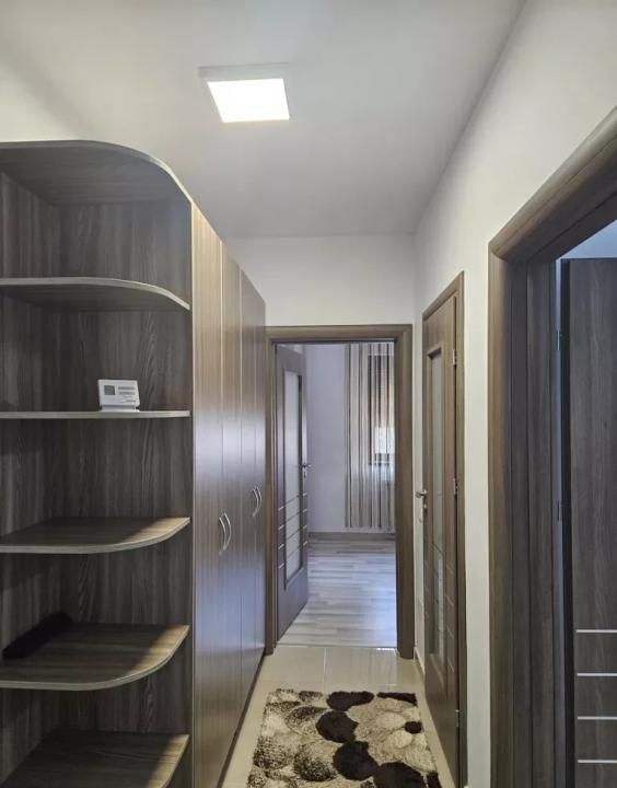 3 Camere de inchiriat | Dobroesti | Parcare | Centrala | – fotografia 7 din 8