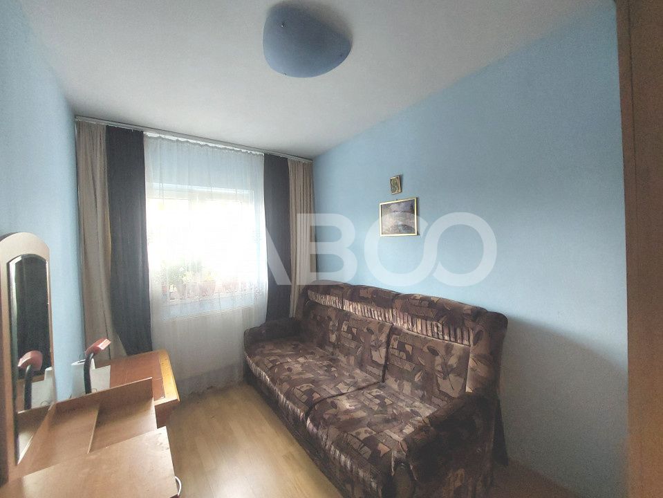 Apartament de inchiriat 3 camere 72 mp balcon Mihai Viteazul Sibiu – fotografia 3 din 12