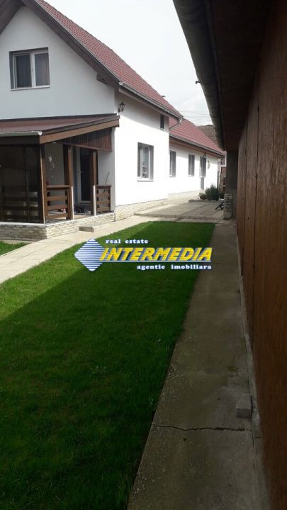 Casa de vanzare cu 5 camere si 1050 mp teren, Oarda de Jos, Alba Iulia – fotografia 4 din 9