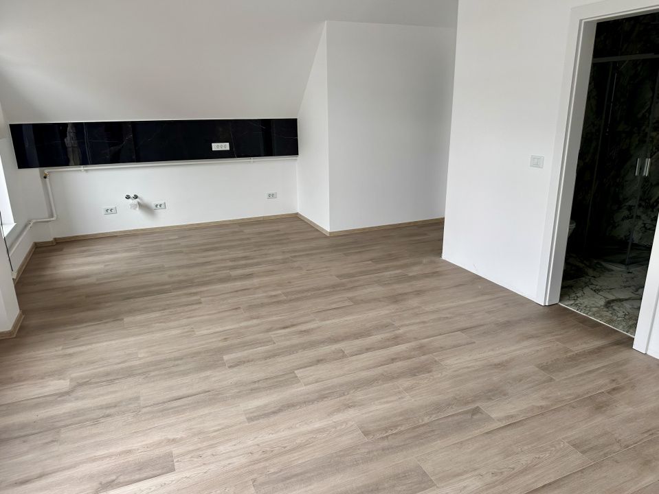 GARSONIERA DE VANZARE I BLOC NOU I CETATE I FINISATA COMPLET I – fotografia 1 din 1