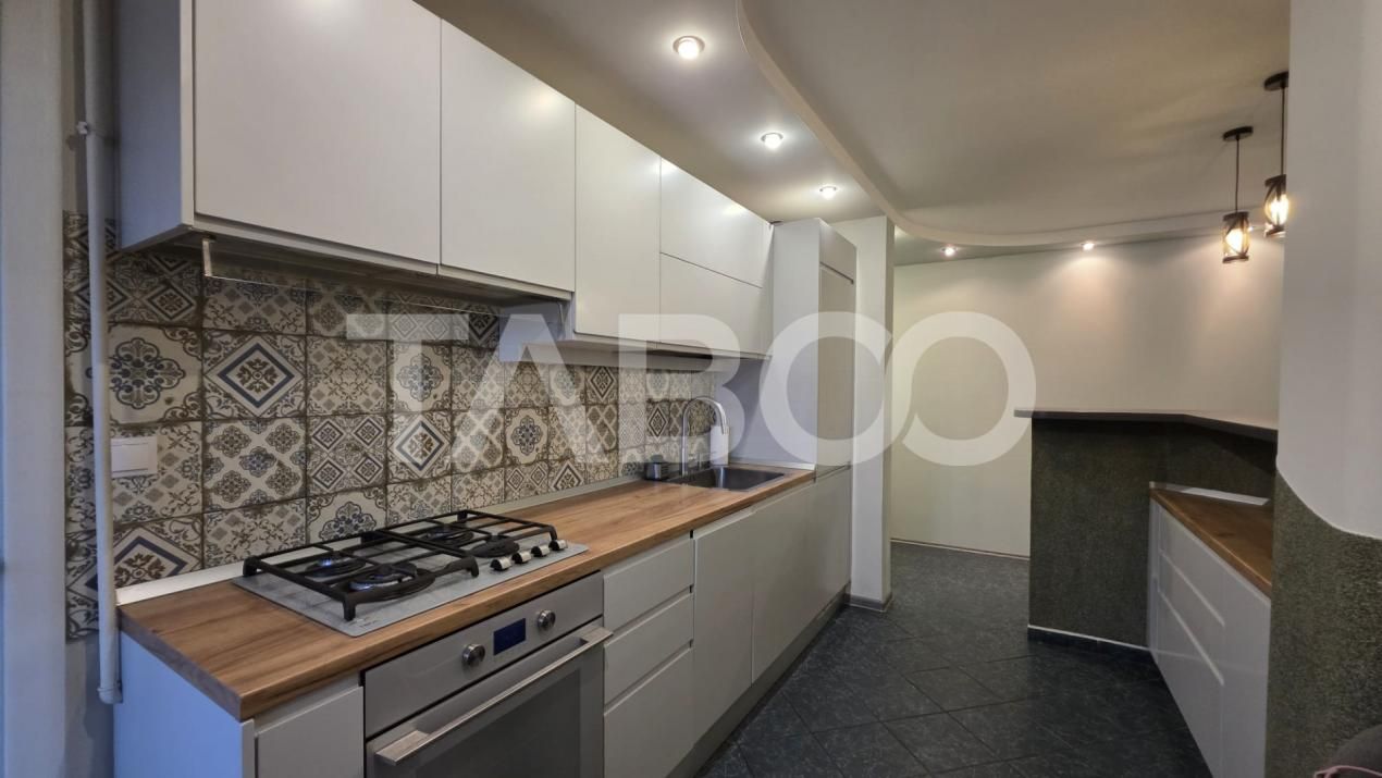 Apartament 4 camere de vanzare in Sebes Valea Frumoasei – fotografia 2 din 15