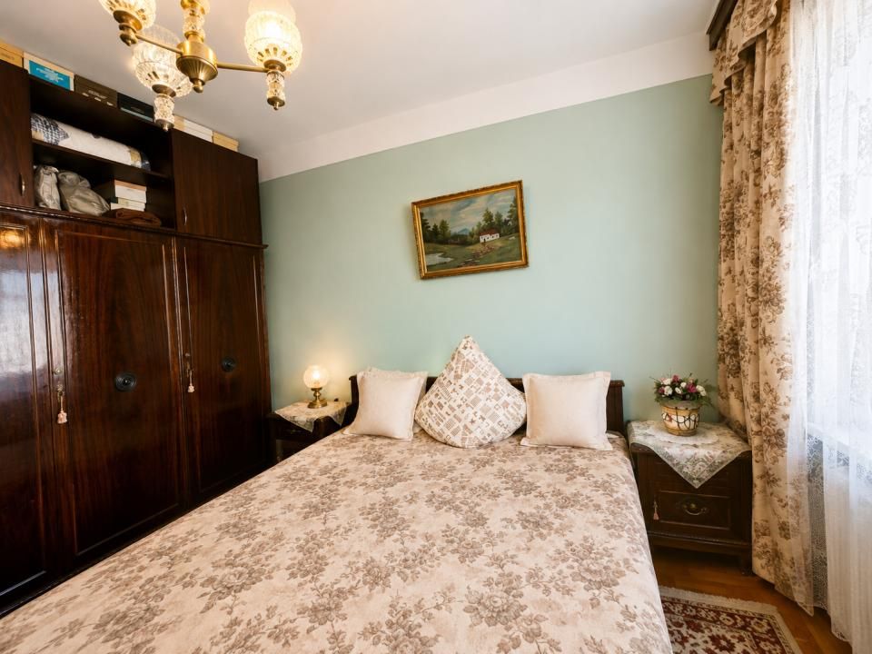 Un apartament care asteapta sa fie redesenat, C-tin Titel Petrescu, 7 – fotografia 13 din 22
