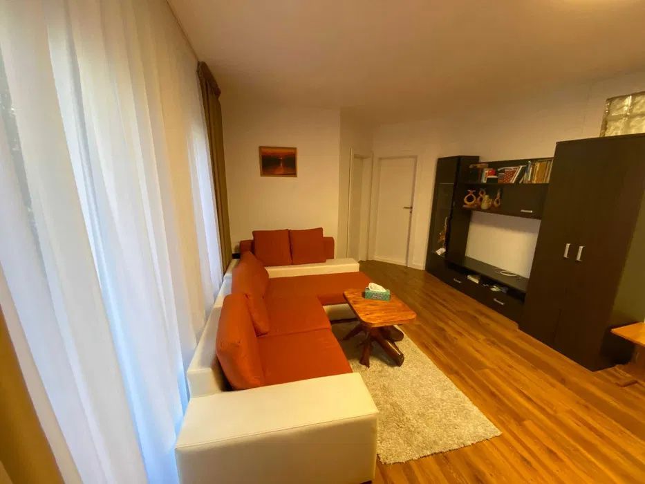 Apartament de vanzare 3 camere de 56 mp 2 balcoane 4mp zona Floresti TERRA – fotografia 3 din 8