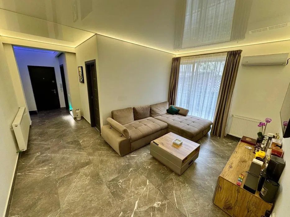 Apartament de vanzare 3 camere 64mp zona Floresti Porii – fotografia 3 din 7