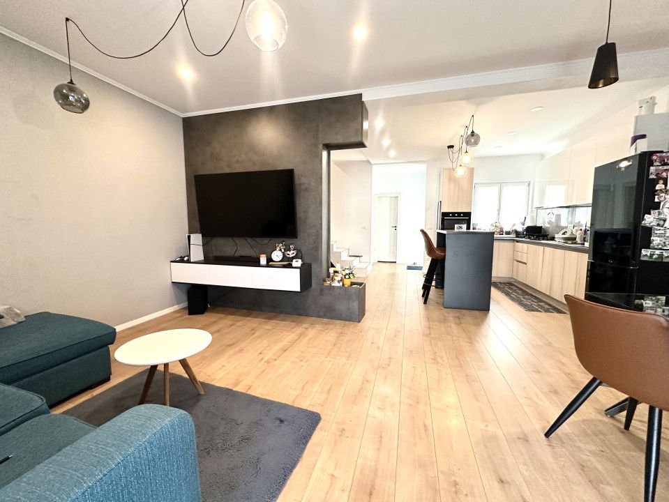 Duplex elegant, 4 camere, 104 mp utili, 325 mp teren - Dumbravita – fotografia 1 din 15