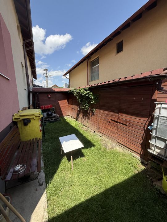Casa alipită, 208mp utili, 304mp teren, zona PETROM, Baciu – fotografia 4 din 13
