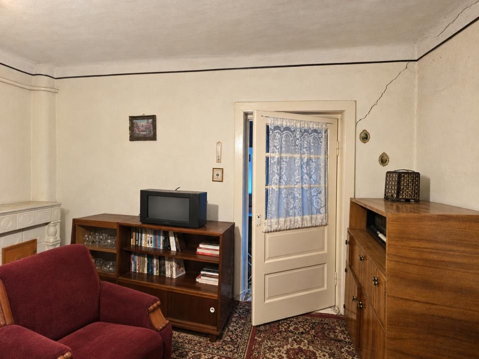 Casă de vânzare în Câmpinița – strada Dunării | 95.000 €-Oportunitate investitii – fotografia 9 din 34