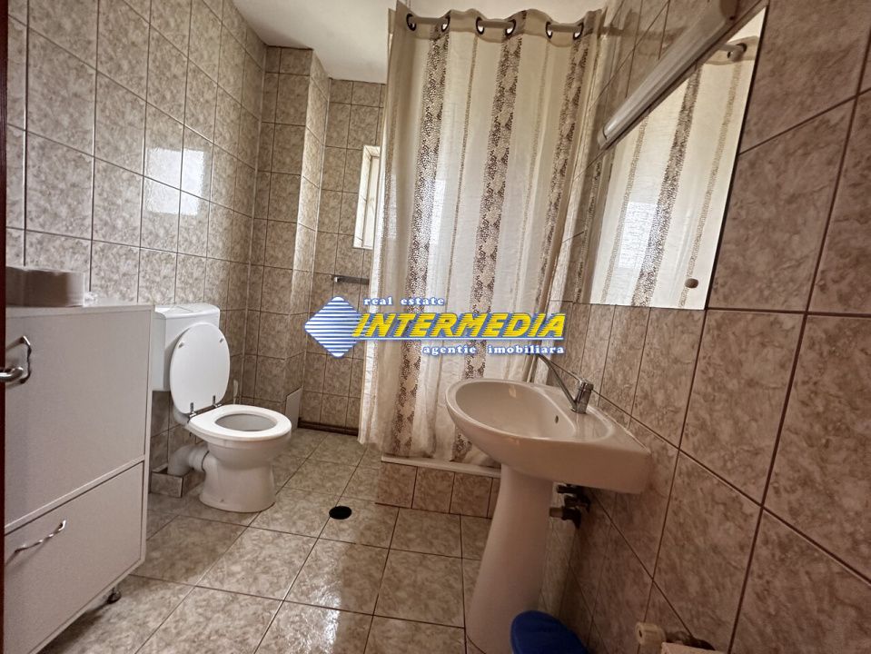 Vanzare Casa D+P+2E+Pod cu 10 camere, garaj si curte în zona Cetate, Alba Iulia – fotografia 37 din 52