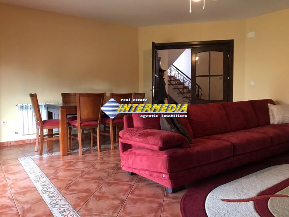 Casa de vanzare Alba Iulia CETATE cu 4 dormitoare si living finisata complet – fotografia 18 din 34