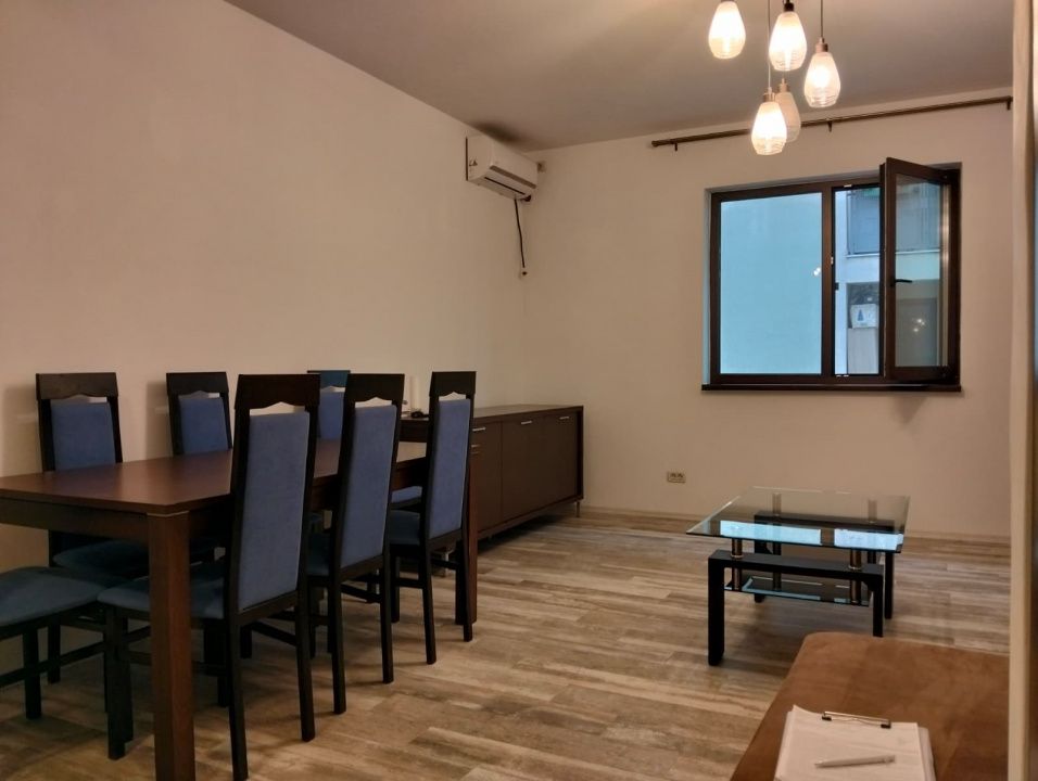 Apartament 3 camere | Mobilat | Bucatarie inchisa cu sticla | Parcare inclusa – fotografia 7 din 19