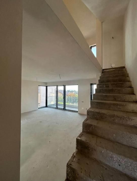 Duplex premium în Andrei Mureșanu, 143 mp utili, garaj dublu – fotografia 4 din 10