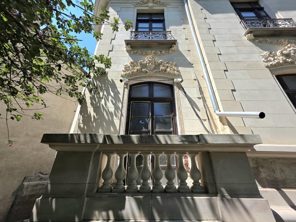 Ultracentral | 319SQM Historic Villa + 306sqm Land | Arh Ion Berindei – fotografia 3 din 7