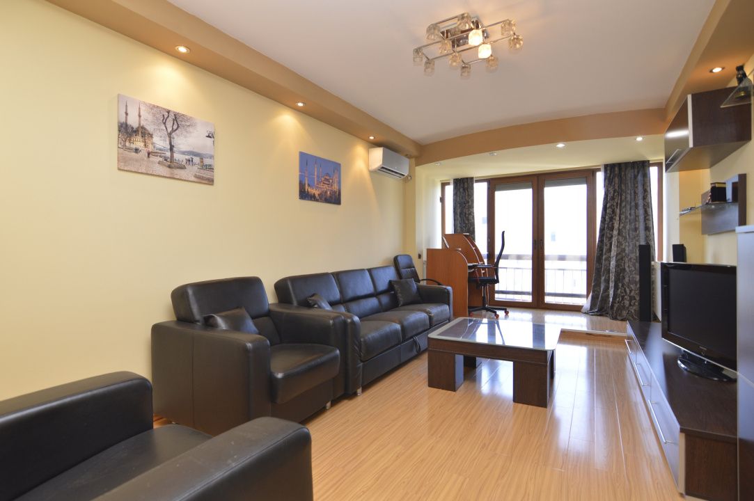 VANZARE UN APARTAMENT DE 3 CAMERE DRISTOR – METROU DRISTOR – fotografia 3 din 31