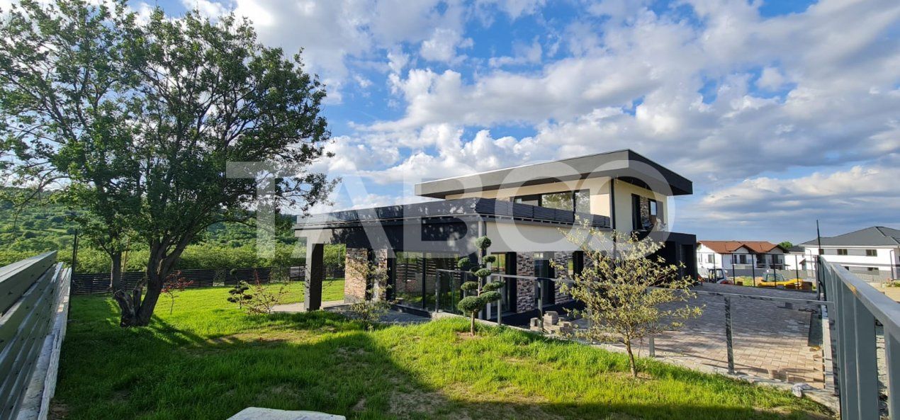 Casa moderna cu 5 camere, piscina si priveliste superba, Cisnadie – fotografia 15 din 26