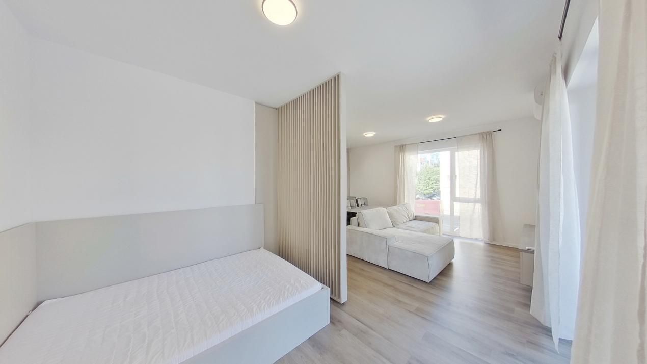 Studio modern, la et 1, la Via Universitate in Confectii – fotografia 9 din 13