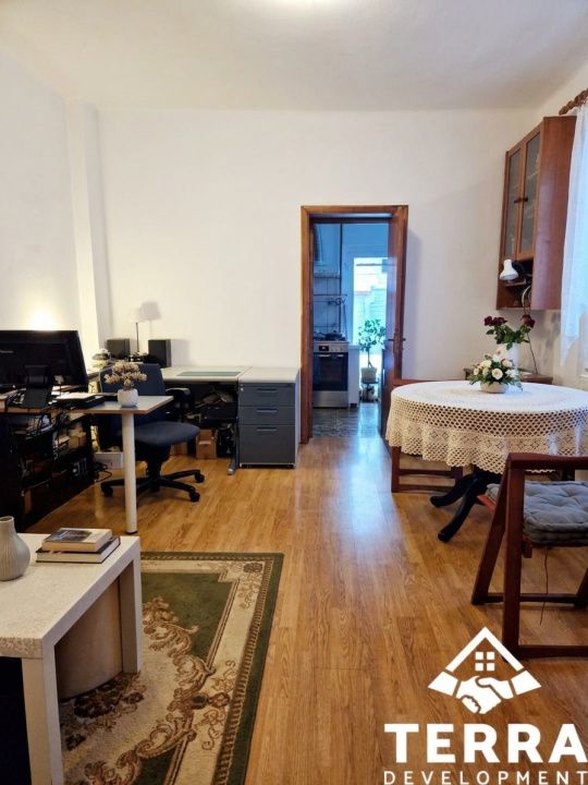 Casă în zona centrală| 2 camere + curte | Funcționalitate și accesibilitate – fotografia 7 din 8