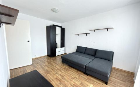 Apartament o camera, 24 mp utili, etaj 3 - Zona Girocului