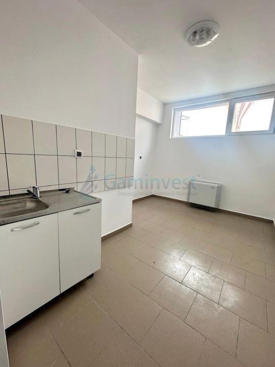 Clădire multifuncțională pentru investiție: hotel sau apartamente, Oradea,Bihor – fotografia 10 din 15