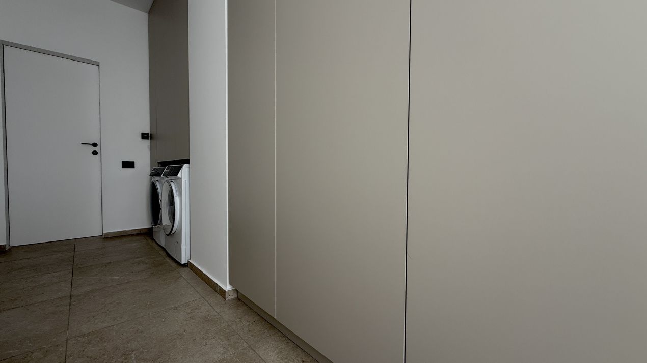 Penthouse 5 camere, vedere la Mare si la Lac, 2 parcari subterane la ALB – fotografia 81 din 84
