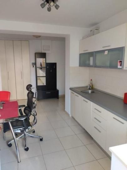 3 Camere de inchiriat | Titan | Metrou | Mobilat | Utilat – fotografia 6 din 12