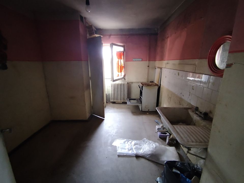 Apartament cu 3 camere de vanzare in Timisoara, zona Soarelui – fotografia 2 din 12