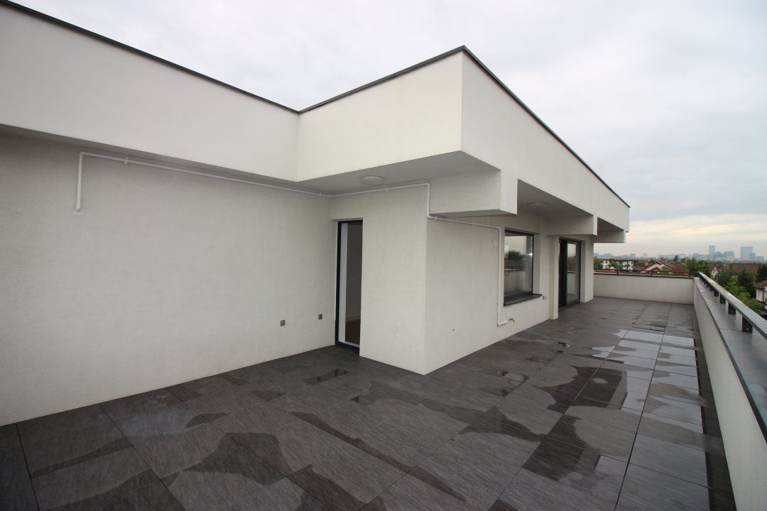 Penthouse 4 camere, 125 mp, 3 bai, terasa 97 mp, etaj 3/3, lift, singur pe etaj – fotografia 18 din 22