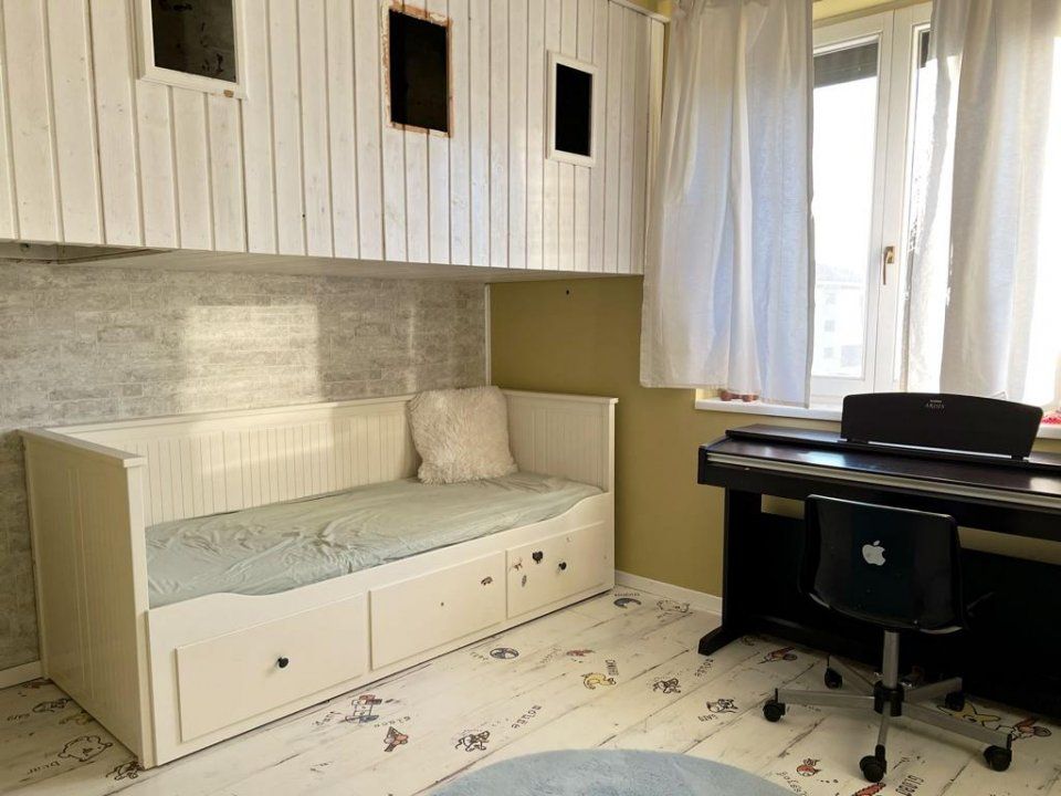 Vila cu 8 camere Ciorogarla-Domnesti – fotografia 9 din 28