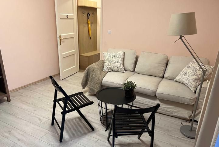 2 Camere de inchiriat | P-ta Romana | Metrou | CatFriendly | Mobilat – fotografia 2 din 9