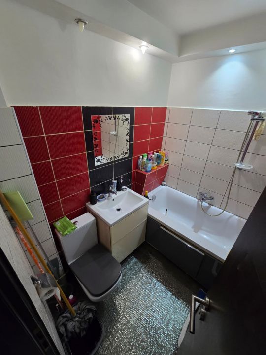 Apartament 3 camere de vânzare în zona Dacia – etaj intermediar – fotografia 8 din 8