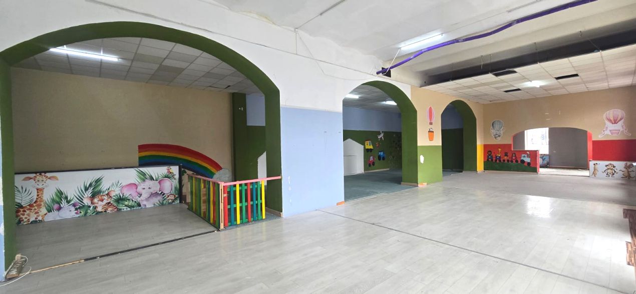 Spatiu comercial ultracentral cu vitrina de 700 mp, Oradea, Bihor – fotografia 3 din 32