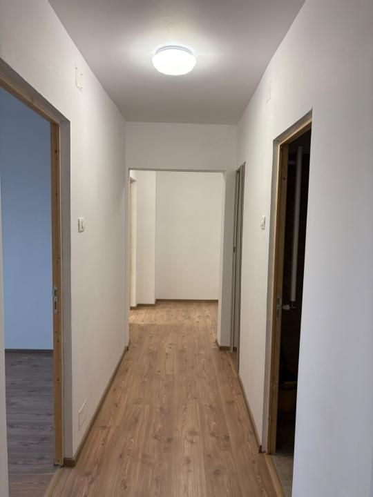 2 camere decomandat | Renovat | Barca | Comision 0% – fotografia 10 din 15