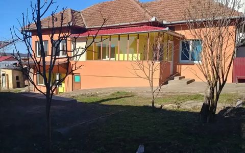 Casa finisată și mobilată, teren 1440 mp, zona Penny-Apahida