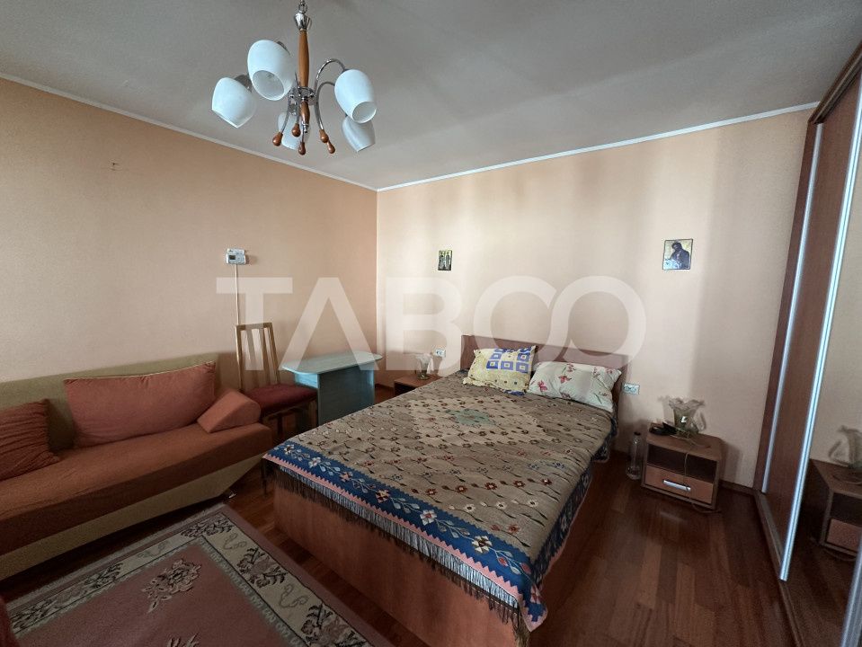Casa familiala pentru locuit sau vacanta , spatioasa si confortabila . – fotografia 10 din 16