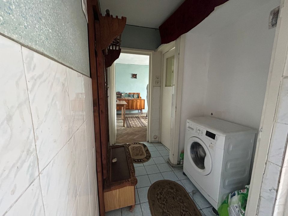 Apartament 2 camere, semidecomandat, 41mp, Craiovita, zona Niela. – fotografia 7 din 8