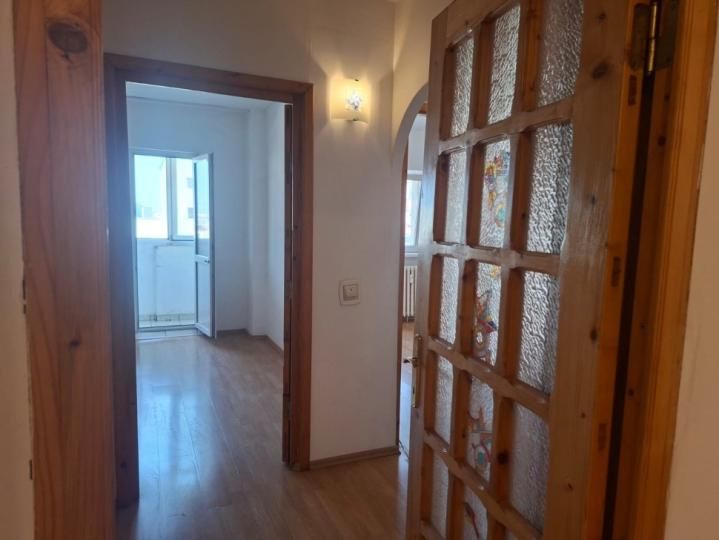 2 Camere de vanzare | Mosilor | Metrou | Bloc Reabilitat | Necesita Renovare – fotografia 11 din 15