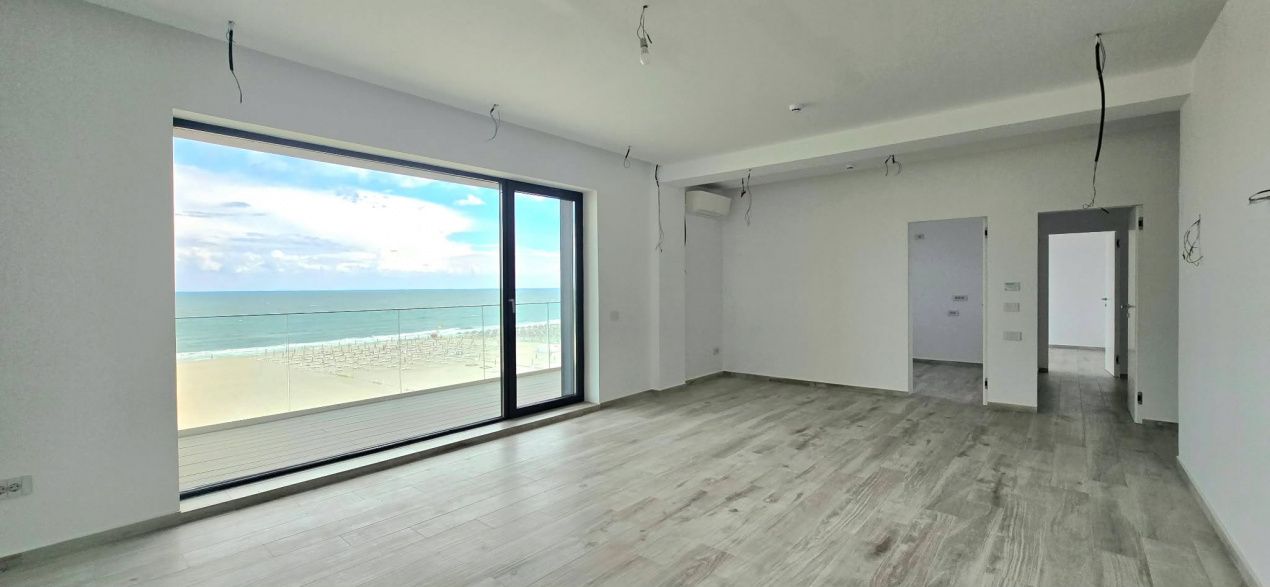 Front Row to the Sea | 3 Camere • Terasă 22 MP • Direct pe Plajă – fotografia 1 din 9