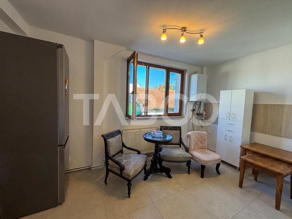 Apartament de vanzare in zona centrala Piata Cipariu cu 3 camere – fotografia 5 din 7